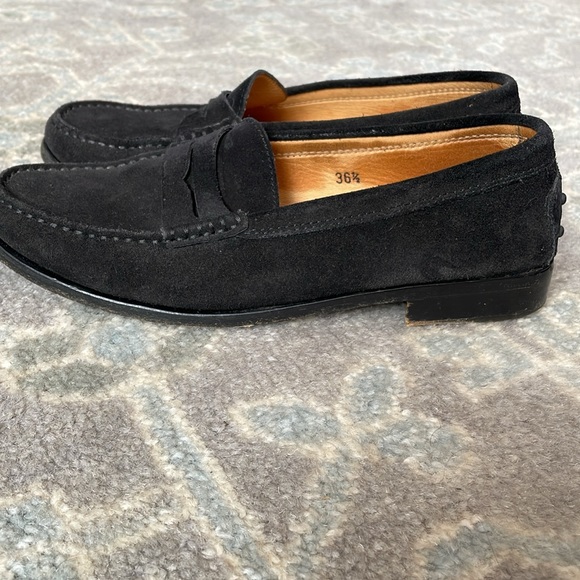 Tod’s black suede driving loafers. 36-1/2 or 6-1/2 - Picture 7 of 7